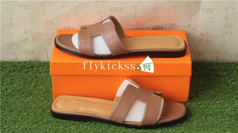 Hermes Brown Slipper